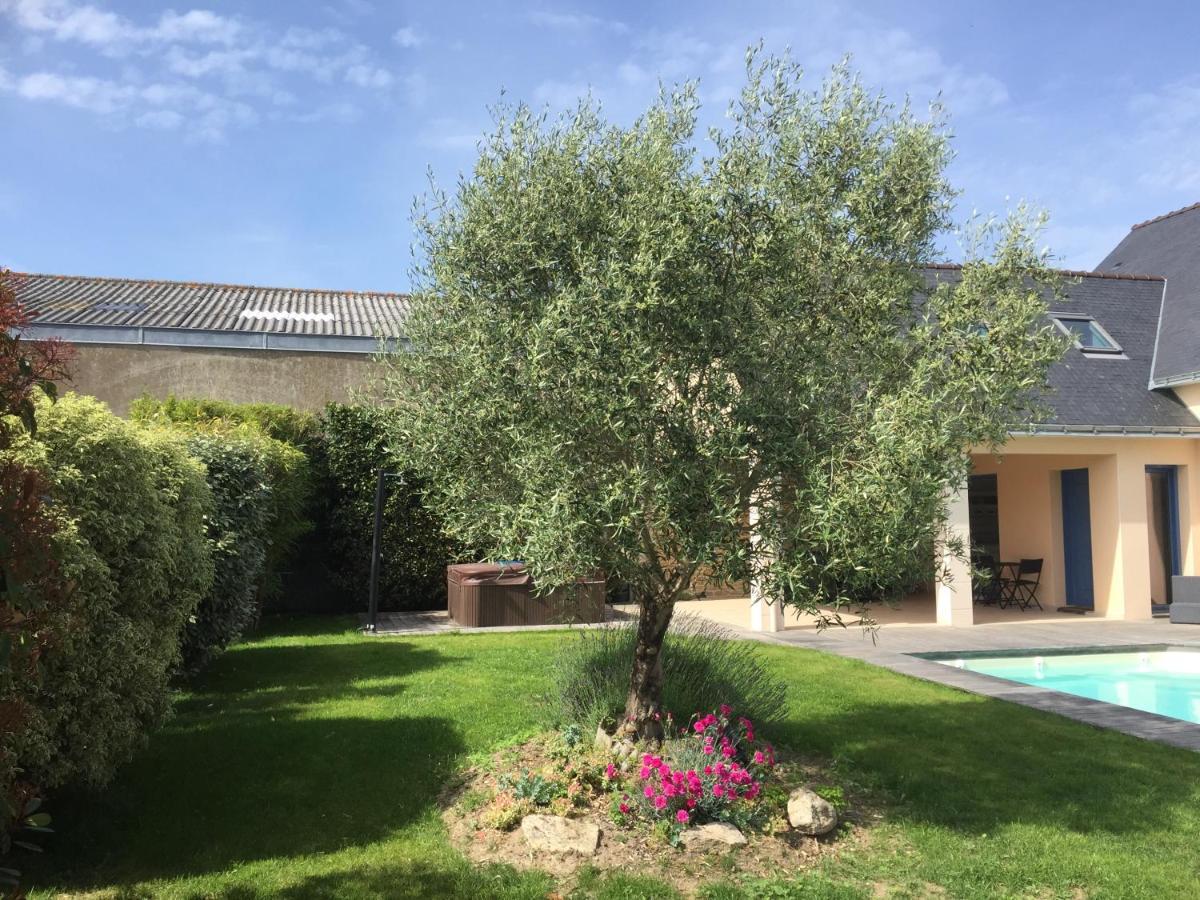 L'Oceane Bed & Breakfast Le Pouliguen Exterior photo